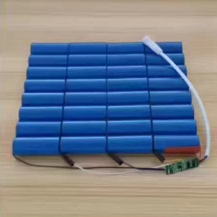 Unprotected High Drain 3.7V 18650 Rechargeable Battery Pack 2000 - 3200mAh High Capacity